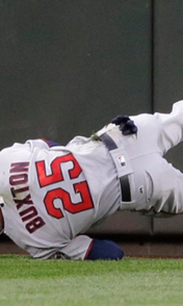 Twins take advantage of Cano's errors, beat Mariners 2-1 (Jun 08, 2017)